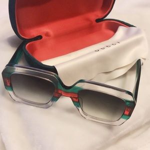 Gorgeous Gucci Sunglasses Excellent Condition!